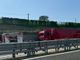 Camion in fiamme sull'Autostrada dei Laghi, code e fumo tra Castronno e Gallarate Nord