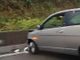 L'auto finita fuori strada sulla superstrada di Malpensa