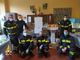 Il grande cuore dei vigili del fuoco. Donati 500 chili di alimenti alla mensa di via Bernardino Luini