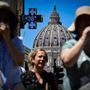 Il caldo miete vittime in Italia ed Europa, oggi 18 città da bollino rosso: venerdì saranno 20