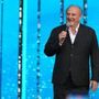 Gerry Scotti: &quot;Non ho fatto le scarpe a Striscia. Affari Tuoi? Si avvicina alla ludopatia&quot;