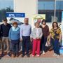Foto di gruppo contestuale alla consegna degli attestati della campagna Tutti insieme per una strada più Sicura