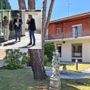 La residenza di via Catullo, nel riquadro Paola Magistrelli, Ettore Mazzucchelli, Emanuele Antonelli