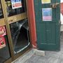 Ladri spaccano la porta dell'Ardor per fuggire con 100 euro