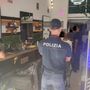 Controlli nei barber shop: irregolarità ovunque, multe per 82mila euro