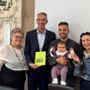 Marnate accoglie: cittadinanza italiana a una famiglia palestinese. Il sindaco: «Un gesto di coesione e solidarietà»