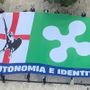 Autonomia, flash mob della Lega al Pirellone. Monti: «Otto anni dal referendum, non molliamo»