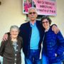 Antonio Tosi con la moglie Antonella in visita alla 101enne Anna Possi