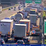 Schianto sull’Autostrada dei Laghi. Tre persone soccorse, code e traffico deviato in uscita a Busto