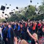 Tocco al cielo e un messaggio di pace: il Diploma Day dell’Ite Tosi per 424 neo maturi Tocco al cielo e un messaggio di pace: il Diploma Day dell’Ite Tosi per 424 neo maturi