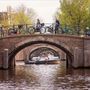 Da Busto ai canali di Amsterdam: quando il primo contratto porta con sé anche una casa Da Busto ai canali di Amsterdam: quando il primo contratto porta con sé anche una casa