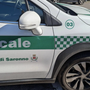 Tampona un’auto e scappa: caccia al pirata della strada a Saronno