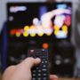 Prima serata: perché resta uno degli appuntamenti più importanti della televisione Prima serata: perché resta uno degli appuntamenti più importanti della televisione