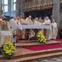 Una precedente messa della patronale: la parrocchia ha diffuso un'omelia passata di monsignor Claudio Livetti, un gesto affettuoso e prezioso per la comunità Una precedente messa della patronale: la parrocchia ha diffuso un'omelia passata di monsignor Claudio Livetti, un gesto affettuoso e prezioso per la comunità