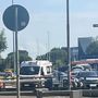 Via Fagnano, ancora uno scontro tra auto e moto