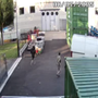 Un frame del video postato da Colombo