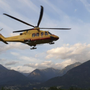Cade in cordata sulle rocce del Mottarone: scalatore ferito trasportato in ospedale con l'elicottero Cade in cordata sulle rocce del Mottarone: scalatore ferito trasportato in ospedale con l'elicottero