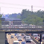 La coda dopo l'incidente vista dalla webcam di Autostrade per l'Italia La coda dopo l'incidente vista dalla webcam di Autostrade per l'Italia