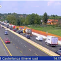 I soccorsi sul posto visti dalle webcam di Autostrade per l'Italia