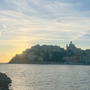 Il mare non trattiene: partire, tornare e imparare a lasciar andare