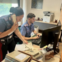 Deruba un'anziana con la truffa del finto operatore bancario: i carabinieri di Luino gli sequestrano il conto corrente Deruba un'anziana con la truffa del finto operatore bancario: i carabinieri di Luino gli sequestrano il conto corrente