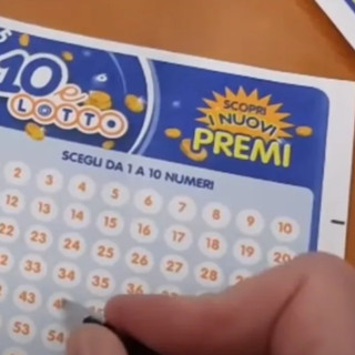 Il 10eLotto bacia Lozza: punta 15 euro e ne vince diecimila