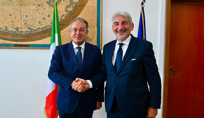 Lombardi nel mondo, Cattaneo alla Farnesina incontra sottosegretario Dell'Utri: grande apprezzamento per il “modello Lombardia” Lombardi nel mondo, Cattaneo alla Farnesina incontra sottosegretario Dell'Utri: grande apprezzamento per il “modello Lombardia”