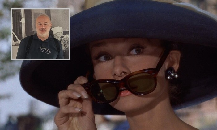 Wikipedia - Cropped screenshot of Audrey Hepburn from the trailer for the film Breakfast at Tiffany s - Stato del copyright: pubblico dominio. Nel riquadro, Paolo Castelli