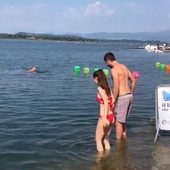 Un bagno alla Schiranna? Dal 26 giugno si può fare Un bagno alla Schiranna? Dal 26 giugno si può fare