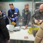 I controlli degli operatori e parte del materiale sequestrato