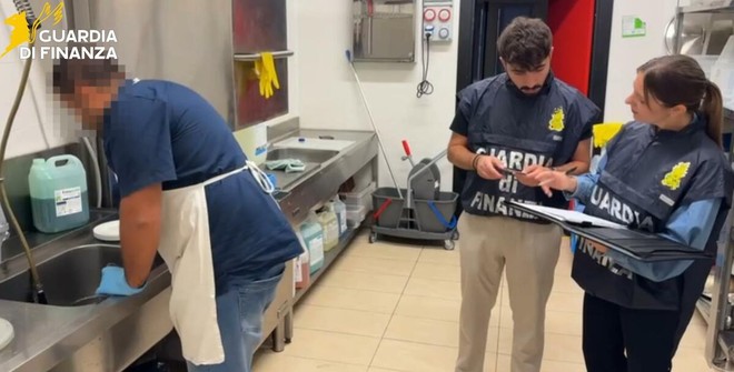 (foto Comunicato stampa Guardia di Finanza)