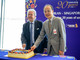 Nella foto in allegato Aldo Schmid, Responsabile Aviation Business Development di SEA Aeroporti di Milano, e Mr. Joey Seow, Regional Vice Precidente Europe Singapore Airlines, al taglio della torta durante la cerimonia dei 20 anni a Malpensa Nella foto in allegato Aldo Schmid, Responsabile Aviation Business Development di SEA Aeroporti di Milano, e Mr. Joey Seow, Regional Vice Precidente Europe Singapore Airlines, al taglio della torta durante la cerimonia dei 20 anni a Malpensa