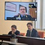 Guida con telefonino, Licata (FI): «Punire sì, ma la sanzione deve essere proporzionata alla pericolosità del comportamento»