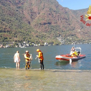 Si tuffa nel lago di Como e non riemerge: 37enne trovato morto Si tuffa nel lago di Como e non riemerge: 37enne trovato morto