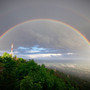 Nubi e arcobaleno a luglio al Campo dei Fiori (foto Centro Geofisico Prealpino)