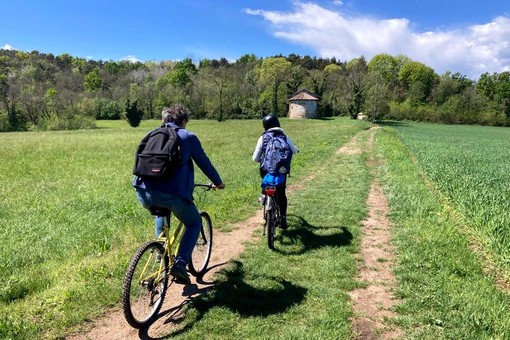 La Valle Olona in bicicletta: domenica 31 agosto percorso ad anello guidato sulla strada rossa tra Mozzate e Lurago Marinone