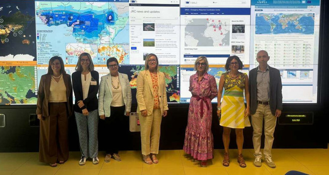 Gadda guida la delegazione della Commissione Agricoltura in visita al JRC di Ispra: «Un vanto per Varese e per l'Italia» Gadda guida la delegazione della Commissione Agricoltura in visita al JRC di Ispra: «Un vanto per Varese e per l'Italia»