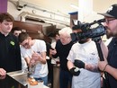 La pizzeria di Gallarate che impiega ragazzi autistici protagonista a Domenica In