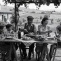 “Un po’, al mantègn 100 fioeu e...” - un padre, mantiene 100 figli e...