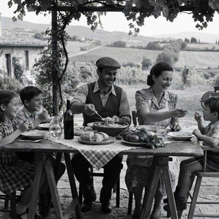 “Un po’, al mantègn 100 fioeu e...” - un padre, mantiene 100 figli e...
