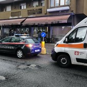 Lite degenerata all'interno di un bar di viale Repubblica a Busto, spunta anche un coltello Lite degenerata all'interno di un bar di viale Repubblica a Busto, spunta anche un coltello