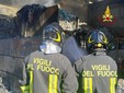 Le immagini dei vigili del fuoco impegnati nello spegnimento dell'incendio scoppiato nella zona industriale di Arcisate Le immagini dei vigili del fuoco impegnati nello spegnimento dell'incendio scoppiato nella zona industriale di Arcisate