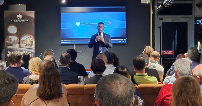 Ottant’anni di Ascom Busto: «La città sia luogo in cui vivere, fermarsi, fare impresa e turismo»