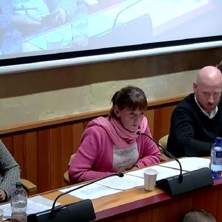 L'assessore Michelon, al centro, con il sindaco Baroffio