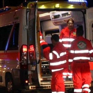 Notte di incidenti sulle strade della provincia: soccorse dieci persone compreso un bimbo di 5 anni Notte di incidenti sulle strade della provincia: soccorse dieci persone compreso un bimbo di 5 anni