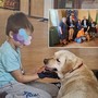 Una delle immagini che illustrano il libro dedicato ad Aut-Out. Nel riquadro, la conferenza stampa con la golden retriever Giada