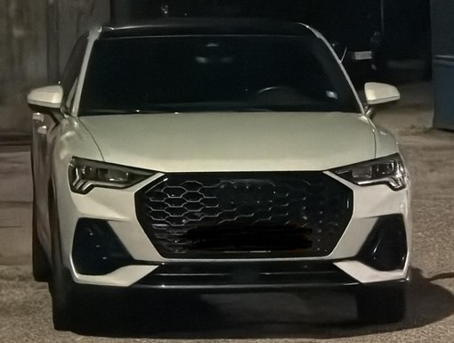 Guida un’auto non immatricolata e con targa falsa. Denunciato Guida un’auto non immatricolata e con targa falsa. Denunciato