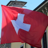 Svizzera al voto contro il "sovraffollamento": referendum per fissare un tetto alla popolazione Svizzera al voto contro il "sovraffollamento": referendum per fissare un tetto alla popolazione