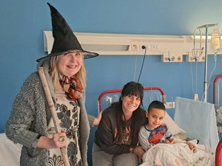 La visita delle Befana nei reparti di Varese, Cittiglio, Tradate e Busto Arsizio La visita delle Befana nei reparti di Varese, Cittiglio, Tradate e Busto Arsizio