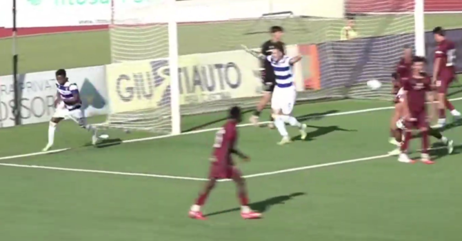 Palla in rete, Baraye esulta dopo il 2-3 (immagini canale youtube U.S. Città di Pontedera) Palla in rete, Baraye esulta dopo il 2-3 (immagini canale youtube U.S. Città di Pontedera)